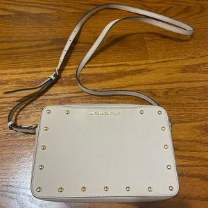 Michael kors crossbody bag